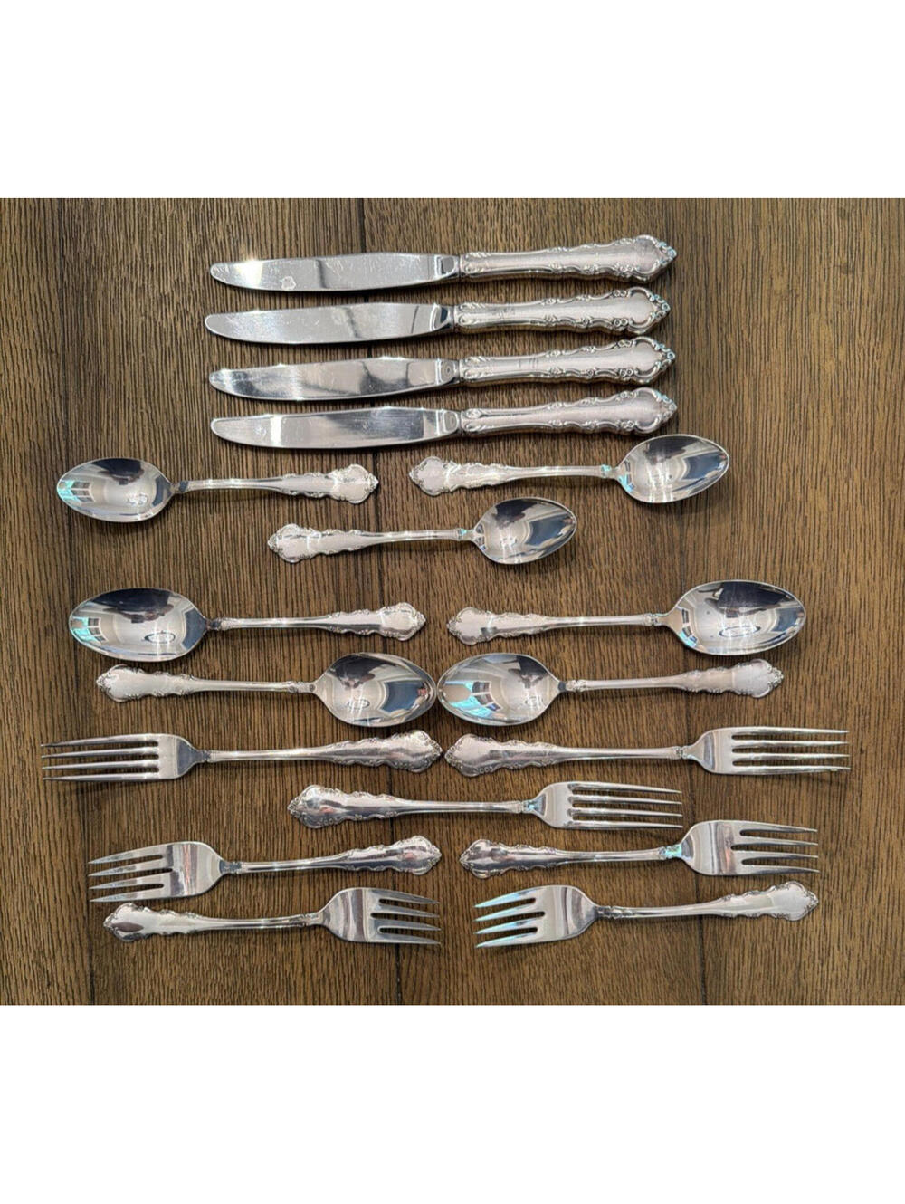 Reed & Barton Dresden Rose Flatware Set – Service for 3-4 - 18 Pieces